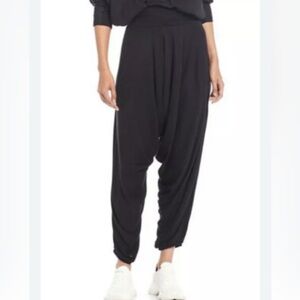 Free People Movement windy meadow Black Harem Pants size xs